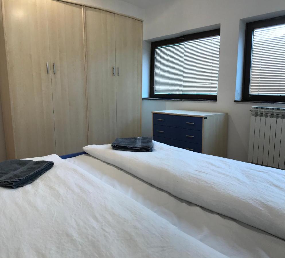 Apartmani Kosuta Т'єнтіште Екстер'єр фото