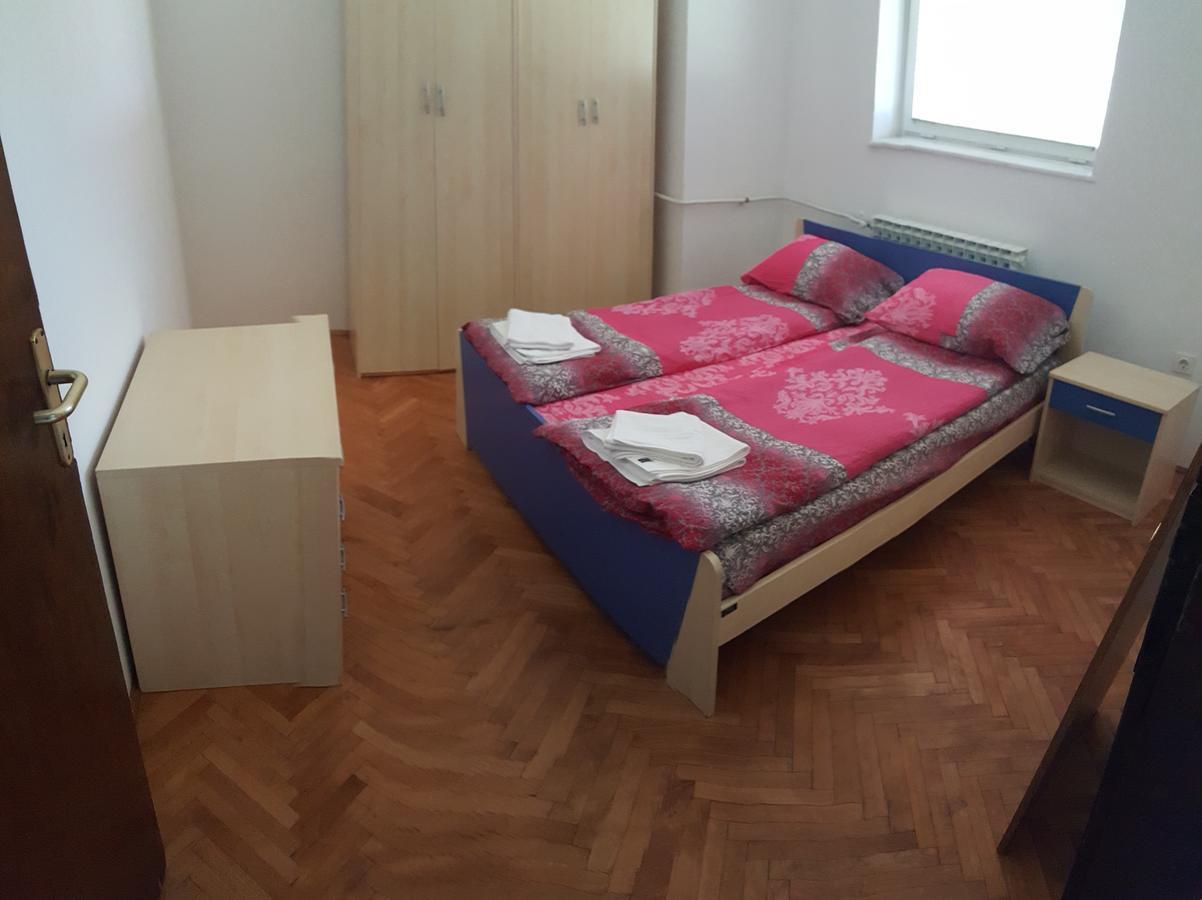 Apartmani Kosuta Т'єнтіште Екстер'єр фото
